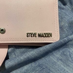 Steve Madden wallet